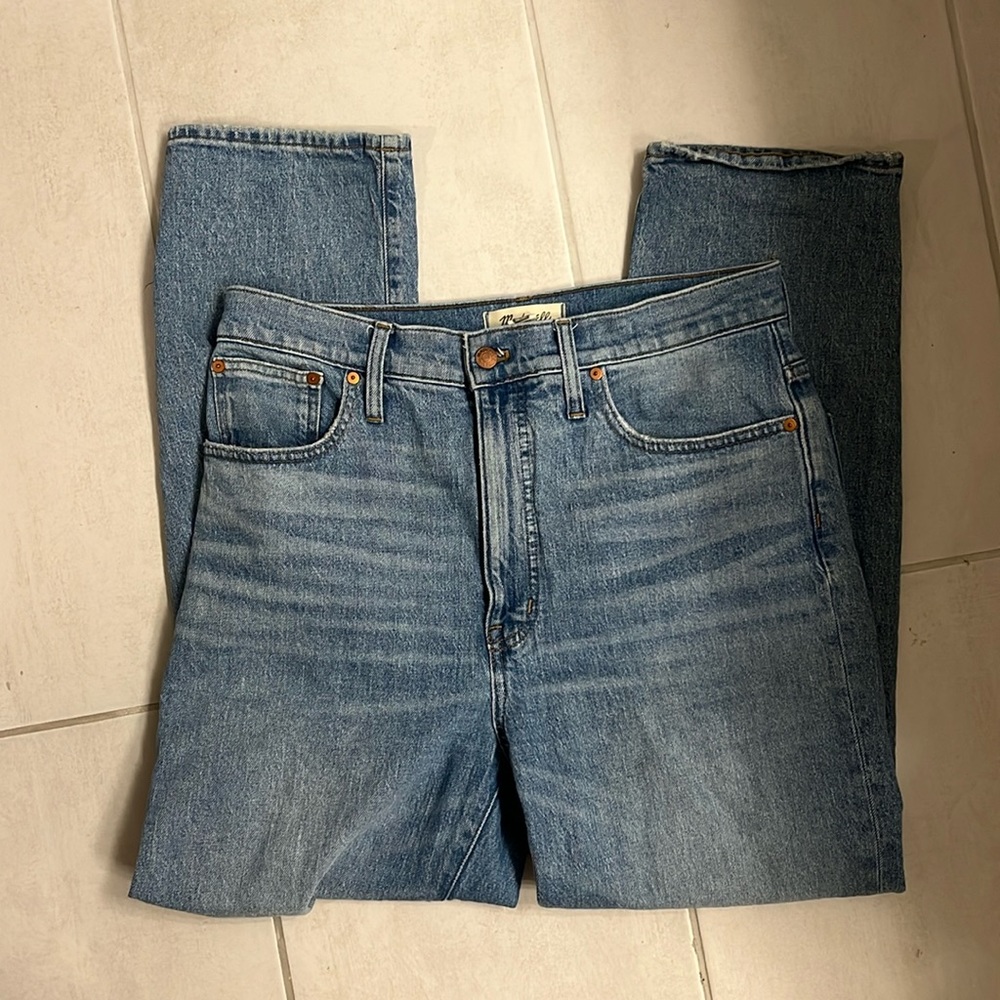Madewell the perfect vintage straight jean size 30